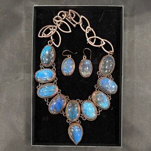 Elegant Labradorite natural stone set in 100% copper.